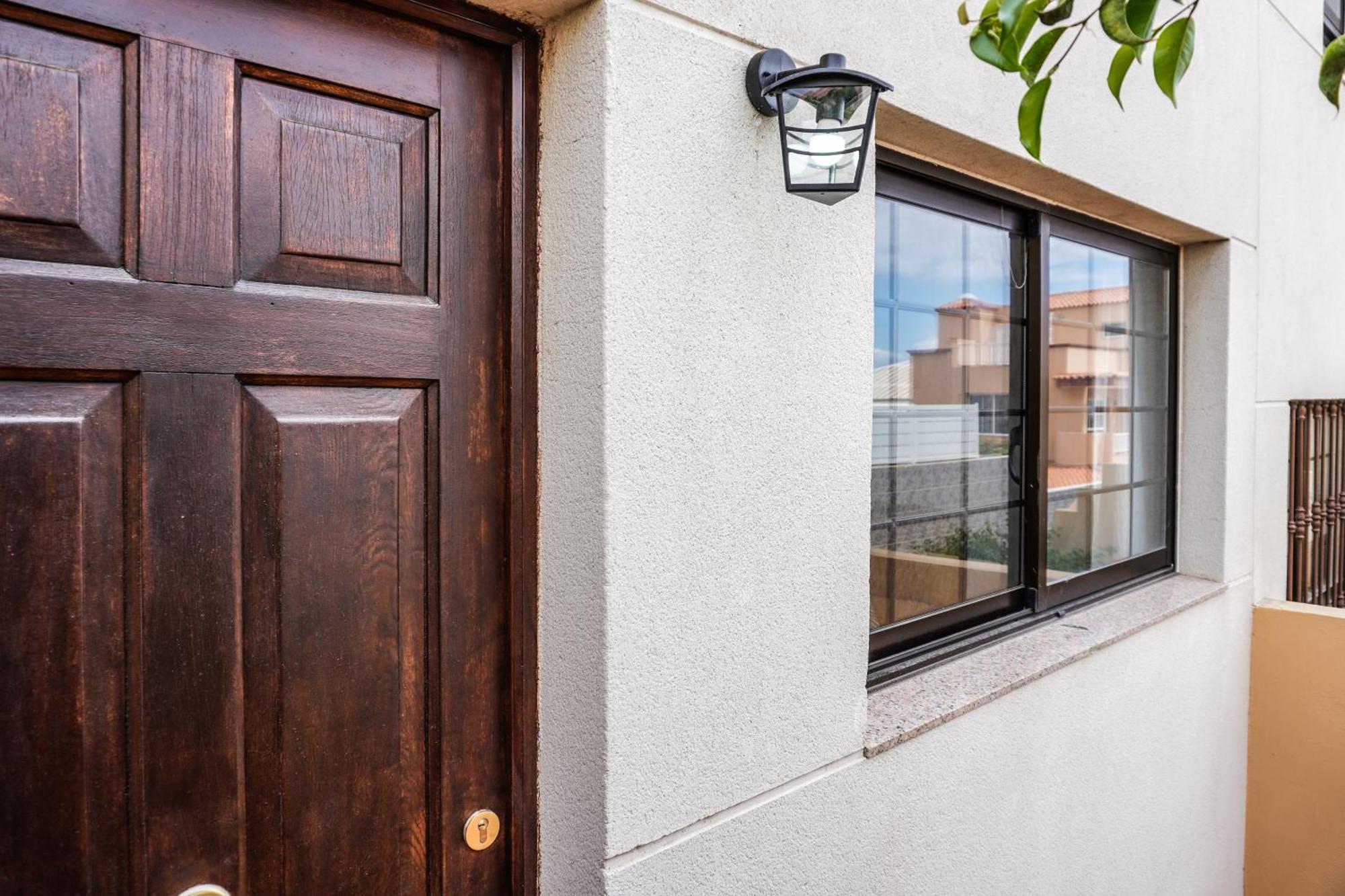 Apartamento Bright House With Working Space